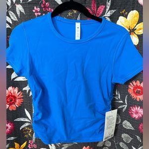 Lululemon All It Takes Tee Nulu - Size 6 NWT